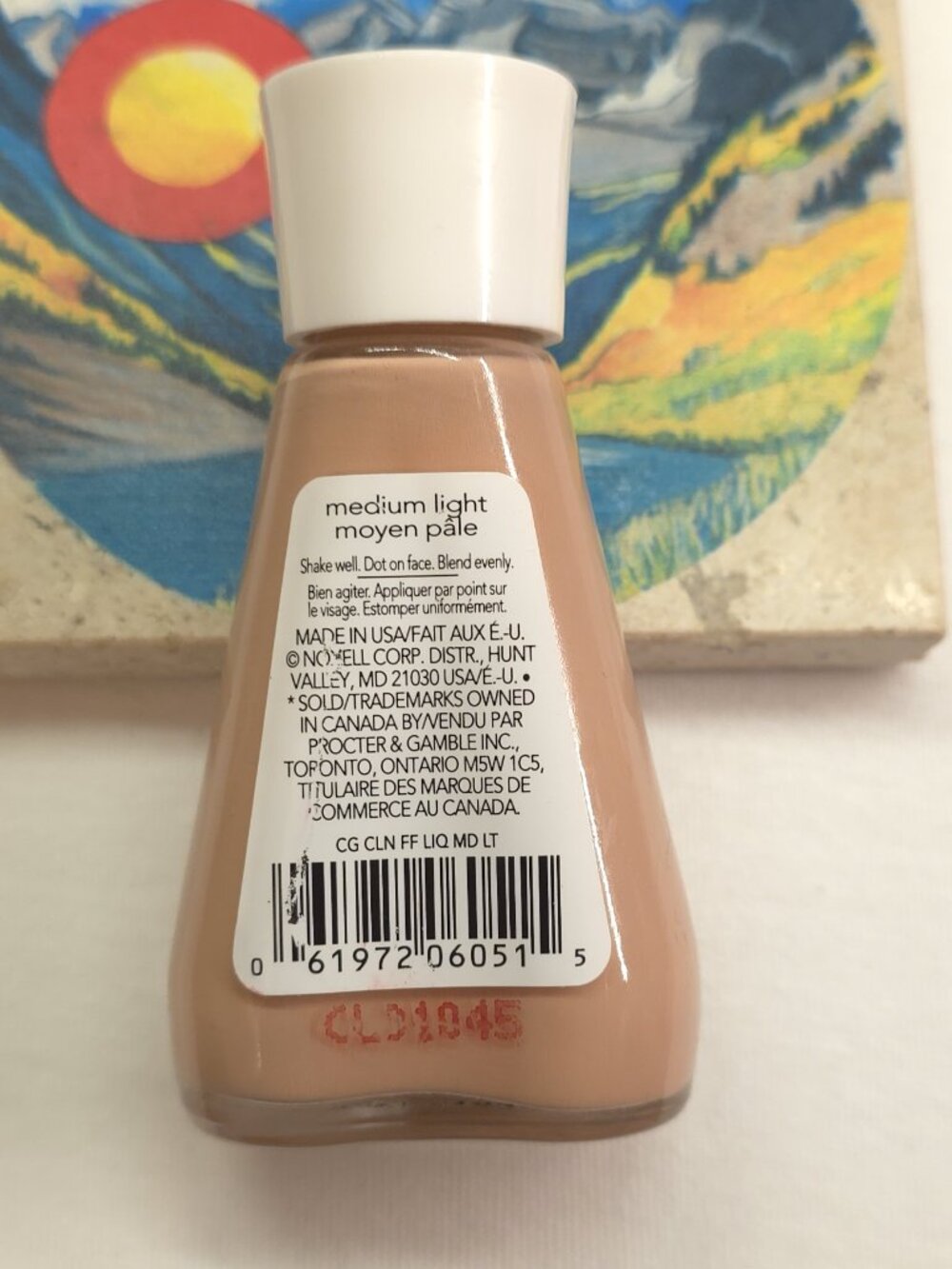 VINTAGE LEGACY COVERGIRL FOUNDATION BOTTLES - Picture 11 of 13